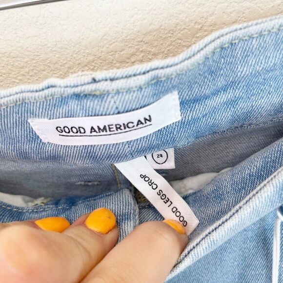 Good American Light Wash Denim Jeans Good Legs Crop - Picture 6 of 10